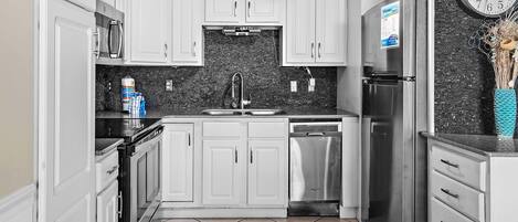 Leilighet, 1 kingsize-seng med sovesofa (SunDestin 1206- The SunDestination) | Eget kjøkken