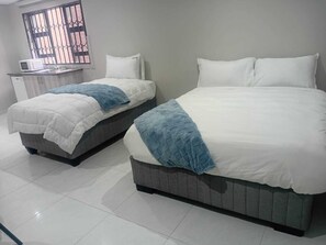 Tabla de planchar con plancha y wifi gratis 