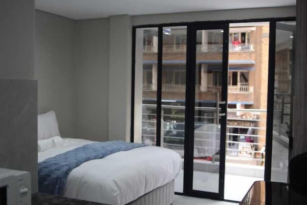 Habitación doble | Tabla de planchar con plancha y wifi gratis