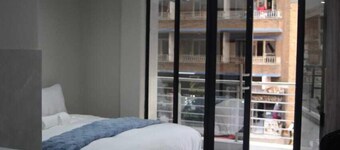 Hayat Hotel 94Juta