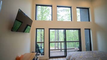 1 habitación, escritorio, wifi gratis y ropa de cama