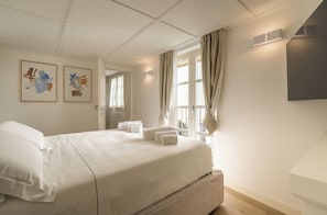 Dúplex Deluxe | 1 habitación, tabla de planchar con plancha, wifi gratis y ropa de cama