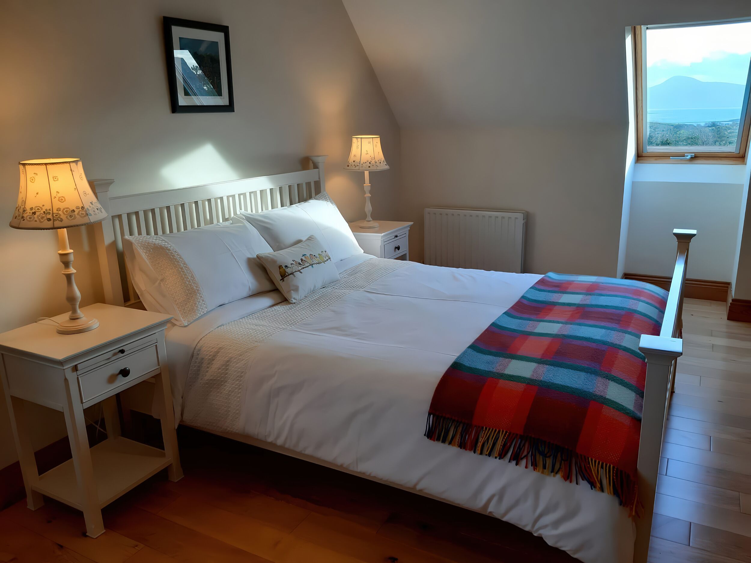 بديكورات فريدة لكل غرفة وطراز فريد لكل وحدة وواي فاي مجانًا