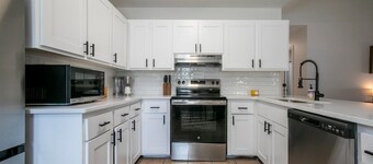 The David, 2BR Bungalow by Velvet Ditch Villas