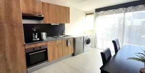 Microwave, oven, stovetop, dishwasher