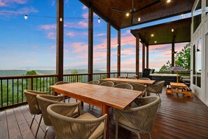 Outdoor dining - 2Mountaintop Cabins Pool Saunas Slides Views &More (Broken Bow)