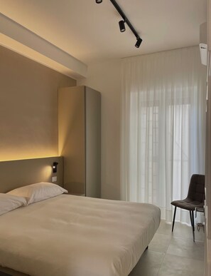 Double Room, Non Smoking