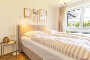 2 chambres, lit parapluie, Wi-Fi gratuit, draps fournis