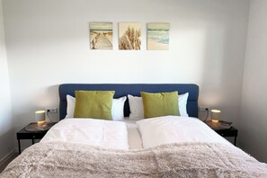 1 bedroom, travel cot, free WiFi, wheelchair access