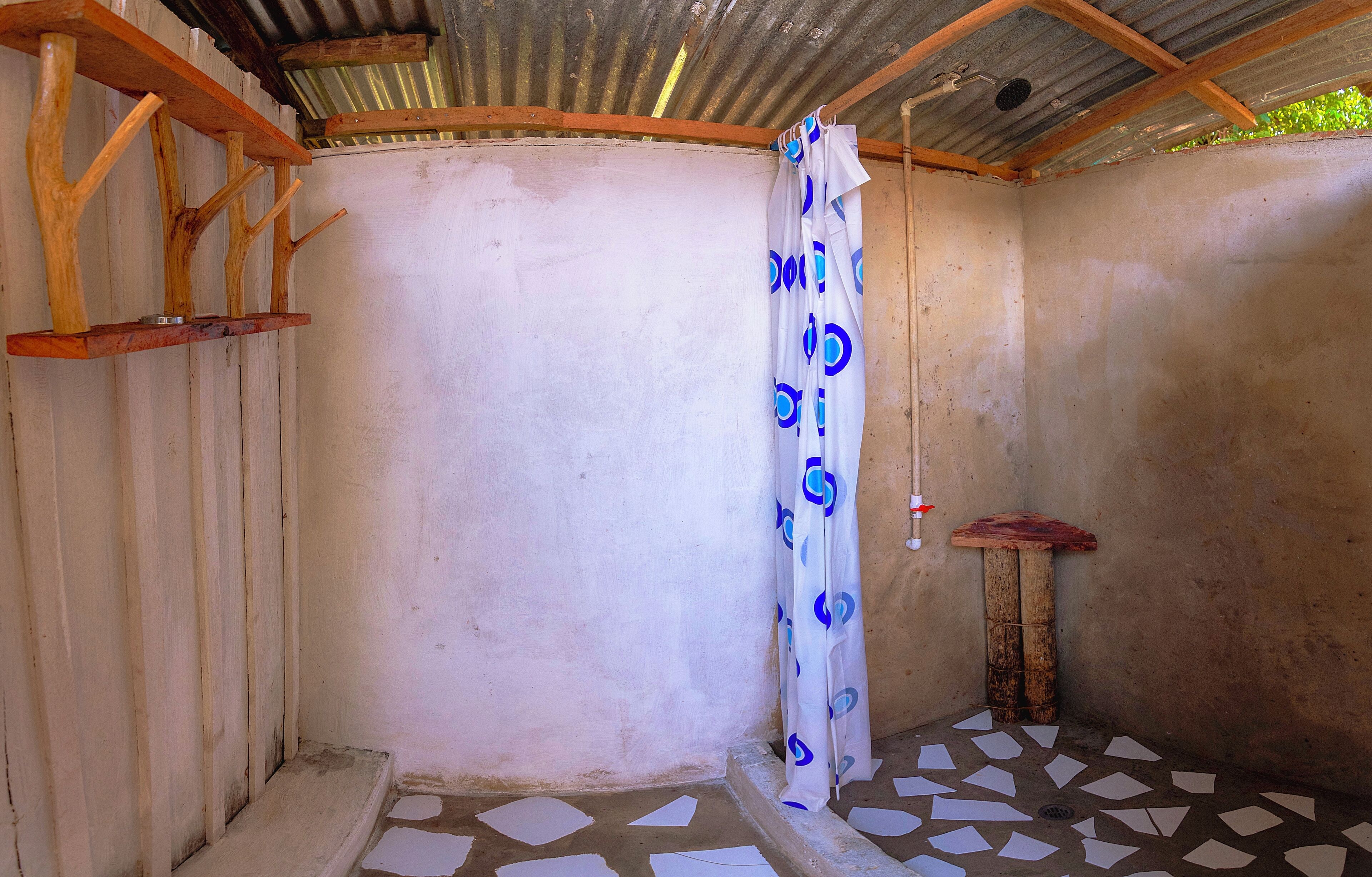 Standard Room | Bathroom | Towels, soap