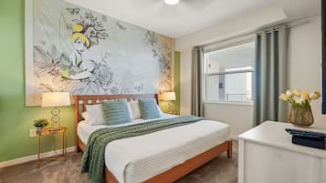 3 bedrooms, travel crib, WiFi, bed sheets