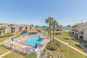 Condo, 1 King Bed with Sofa bed (Blue Surf 16A) | Pool | Outdoor pool