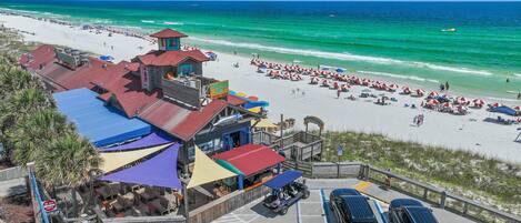 Condo, 1 King Bed with Sofa bed (Blue Surf 16A) | Beach