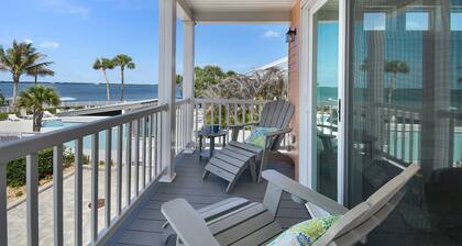 Indian River Views 40 Steps to Pool