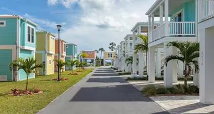 Coral Cottage~Family with kids~Pet Friendly~Stunning Views~pool~beach gear