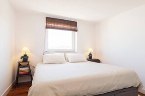 2 soverom, strykejern/-brett, wi-fi (inkludert) og sengetøy