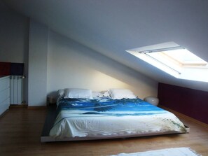 3 bedrooms, iron/ironing board, WiFi, bed sheets - Beach Home - where mind, soul and body find peace (São Lourenço)