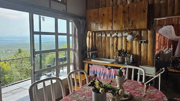 Habitación individual Deluxe, vistas al jardín | Wifi gratis y ropa de cama