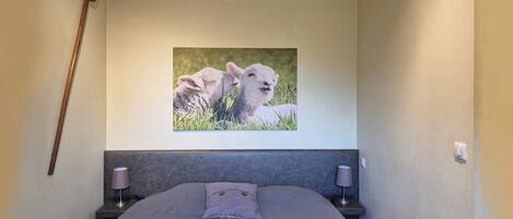 1 makuuhuone, silitysrauta/-lauta, ilmainen Wi-Fi, vuodevaatteet