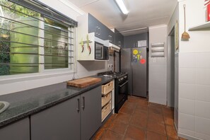 Microwave, oven, stovetop, dishwasher