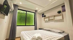 1 bedroom, WiFi, bed sheets