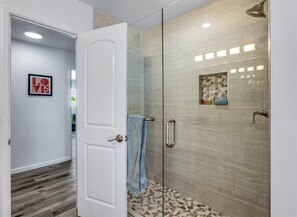 Shower, hair dryer, towels