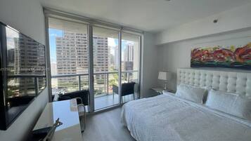 Desk, iron/ironing board, WiFi