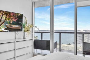 Desk, iron/ironing board, WiFi