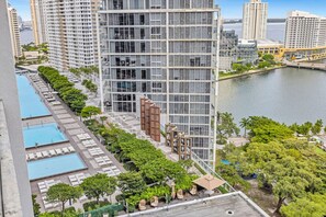 Exterior - 21st Floor - 2BED/1BATH - Bay View - Spa Access (Miami)