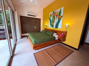 4 bedrooms, free WiFi, bed sheets