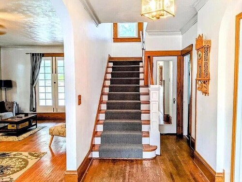 Historic Charming 4BR on the WestEnd near Millikin