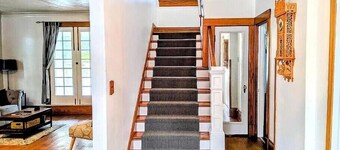 Historic Charming 4BR on the WestEnd near Millikin