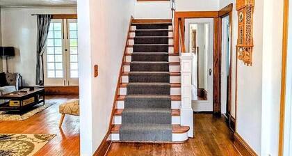 Historic Charming 4BR on the WestEnd near Millikin