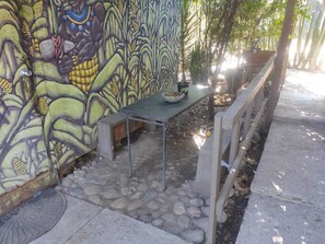 Outdoor dining - HOUSE OF ANCESTRAL MEDICINES AND MASTER PLANTS (tijuana)
