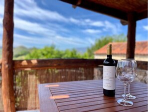 Outdoor dining - Lovely rural house with WiFi in secluded village between Ribadesella & Arriondas (Cangas de onis)