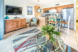 Interior - Blue Surf 17A (Miramar Beach)