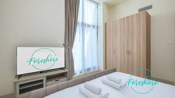 4 bedrooms, iron/ironing board, WiFi