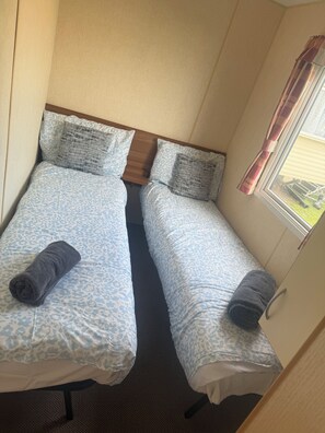3 chambres, fer et planche à repasser, lit parapluie, Wi-Fi gratuit