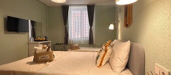 Hanole Macaron Guest House