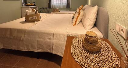 Hanole Macaron Guest House