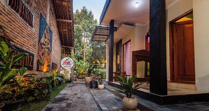 Morobudur Guesthouse