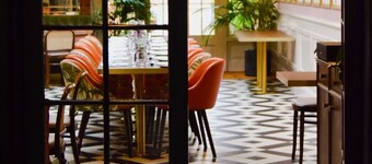 The George Hotel