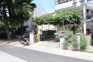 Extérieur