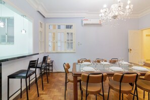 Living area - 2min da Praia de Copacabana - A306 (Rio de Janeiro)