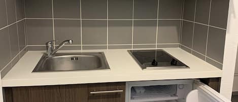 Microwave, stovetop