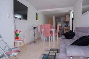 Living area - Apartment for tourists, in the heart of Quindio, ideal for families. (Quimbaya)