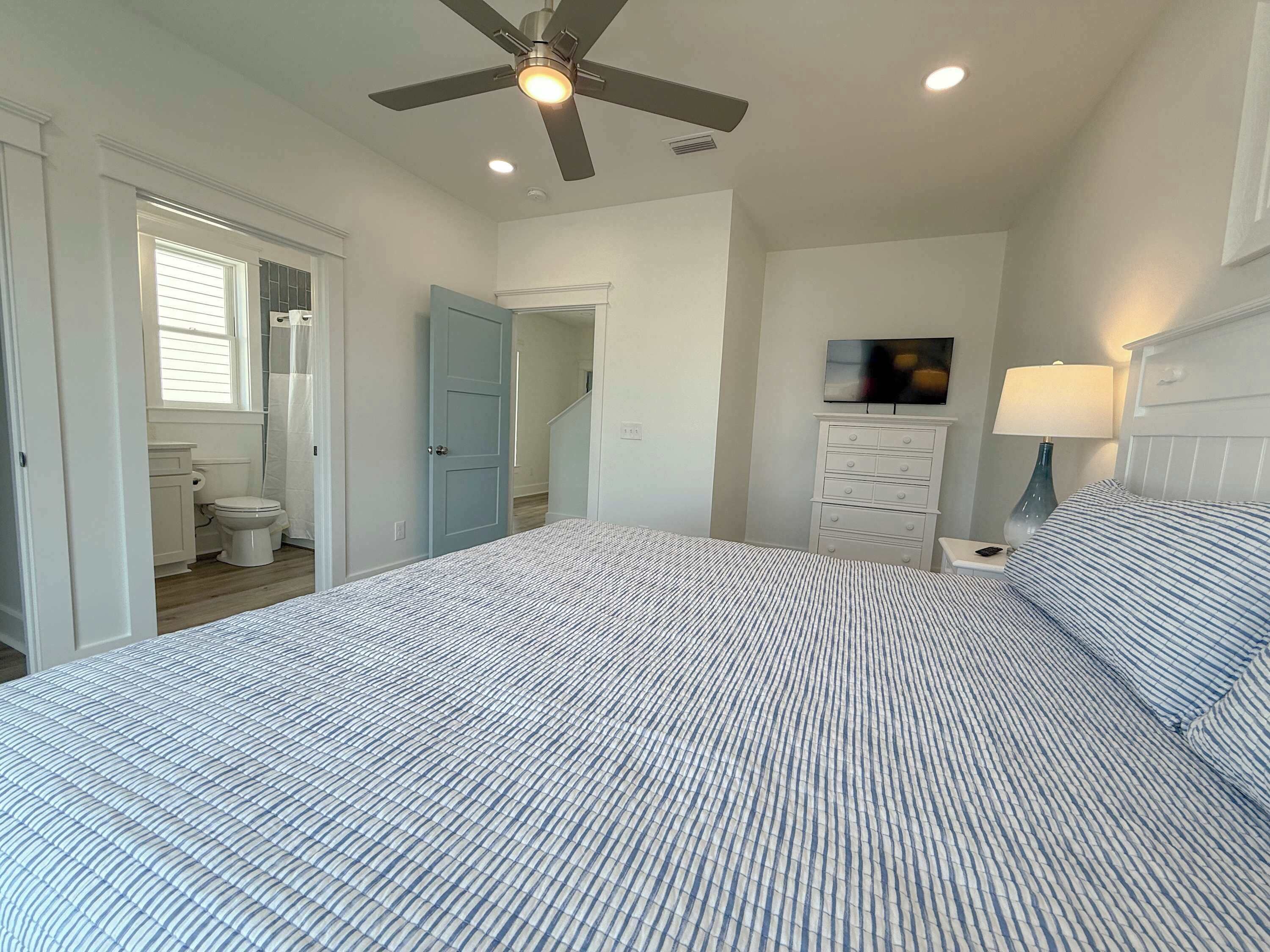 3 bedrooms, iron/ironing board, travel crib, WiFi