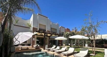 Villa Marrakech 7 chambres Golf Amelkis