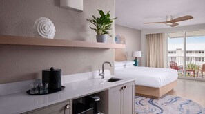 1 bedroom, desk, iron/ironing board, WiFi