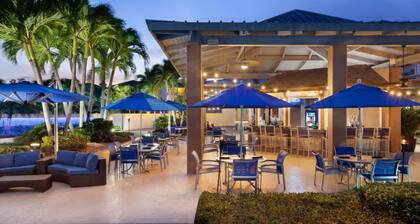 Direct Ocean Views | Golf. Outdoor Pool. Gym.